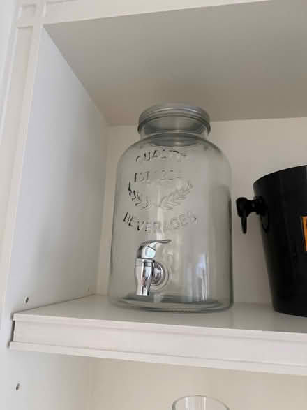 Photo of free Vases, decanters, pitchers (Chelsea SW3) #4