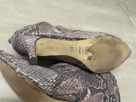 Photo of free Clark’s women shoes 5UK (Mill Hill NW7) #3