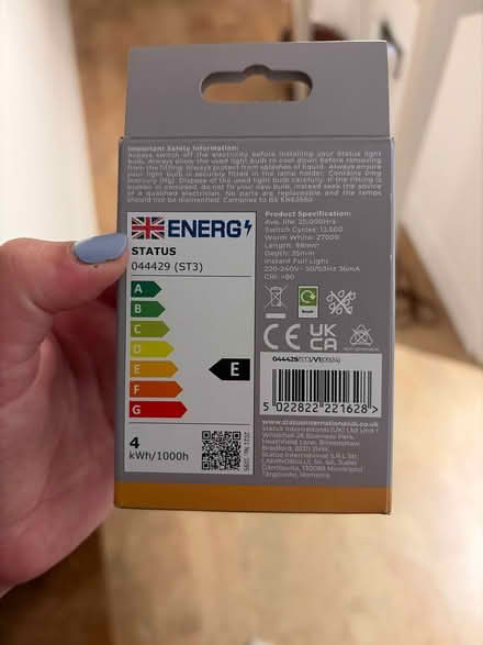 Photo of free New 40w light bulbs unused (Park street st albans AL2) #2