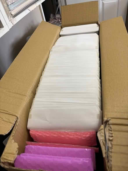 Photo of free Bubble mailers about 75 (OX135LP) #1