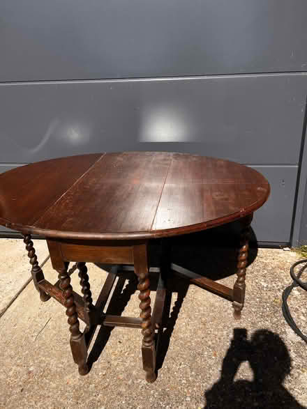 Photo of free Oval dining table (Houndean Bottom BN7) #2