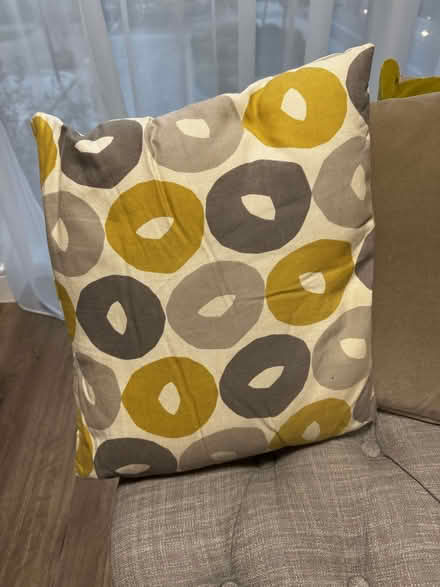Photo of free 4 decorative cushions (without fire labels) (Chelsea Harbour SW6) #4