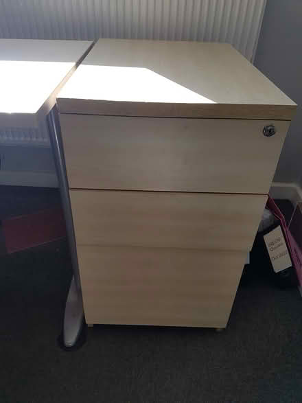 Photo of free Set of desk drawers (Telford TF3) #1