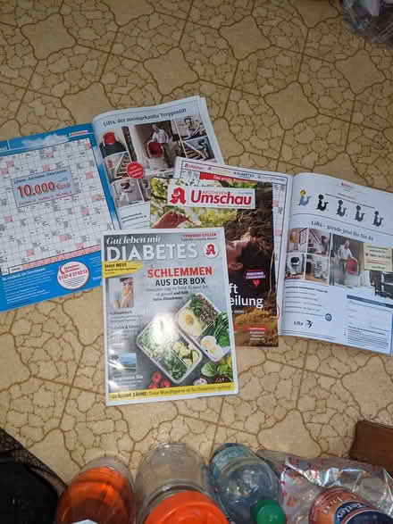 Photo of free Older German magazines (Stanley park Kitchener -n2b2t6) #1