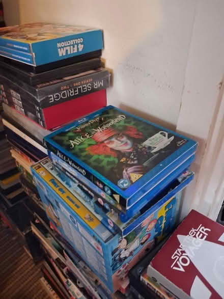 Photo of free Dvds and blurays (Handsworth S13) #3