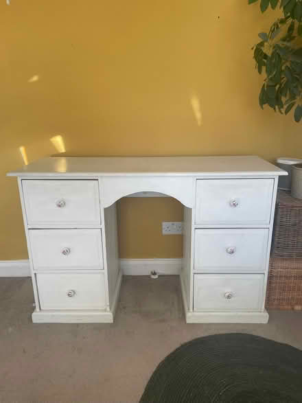 Photo of free White dresser (Harrogate HG2) #1