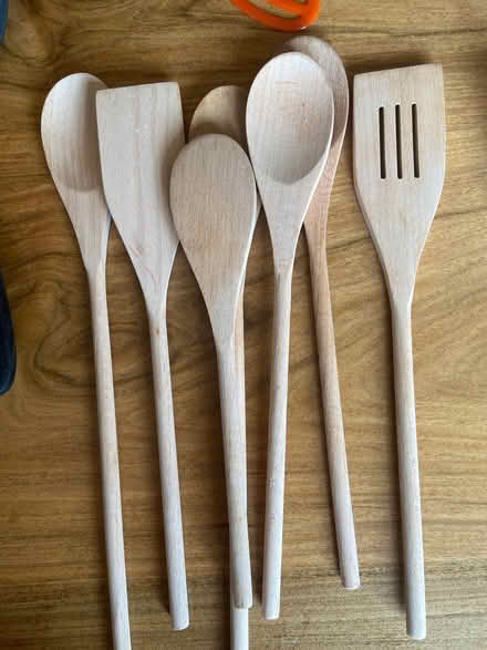 Photo of free Assorted kitchen utensils (Seafield AB15) #1