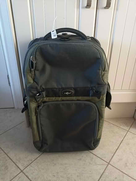 Photo of free Two suitcases, for repair (Goldington MK41) #4