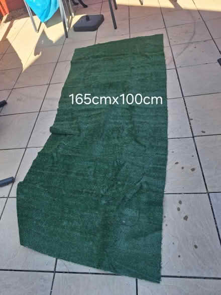 Photo of free Artificial grass cut offs (PO18 0GF Chichester) #2