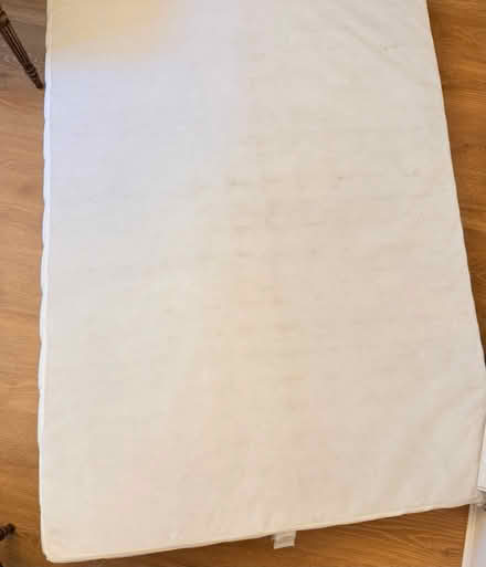 Photo of free Double mattress 135cm x 195cm (Southfields SW18) #4