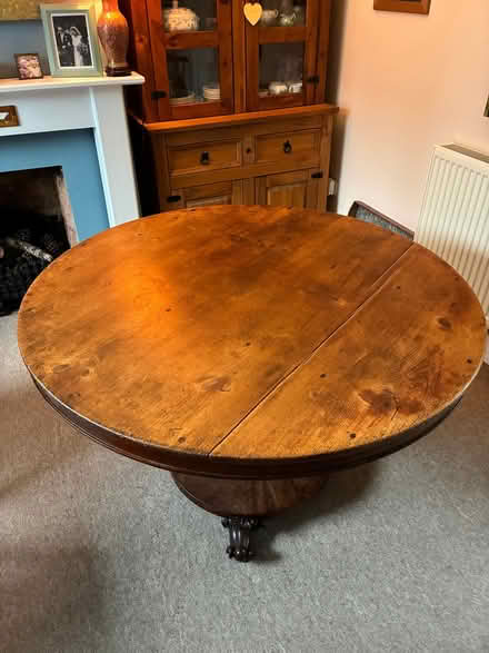 Photo of free Victorian breakfast table (California IP4) #2
