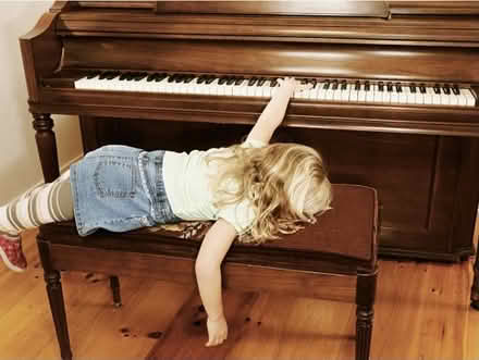 Photo of Piano Bench (Toronto) #1