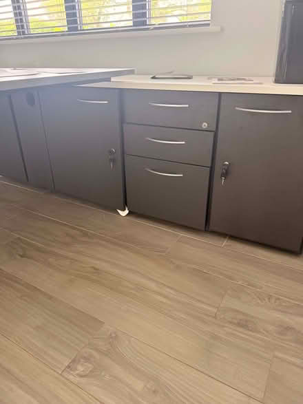 Photo of free Office Desk (Bishopton Hamlet CV37) #2