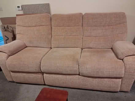 Photo of free Sofa (CV33 9UG Leamington) #1