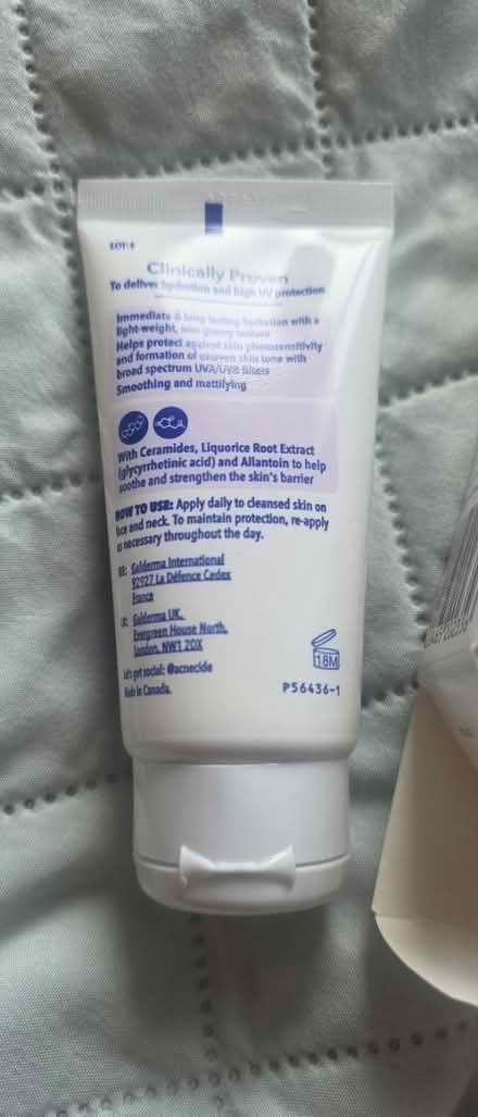 Photo of free Purifide daily moisturiser SPF 30 (RG302) #2