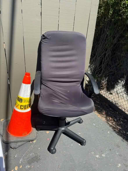 Photo of free Office chair & washable cover (1075 Valencia Avenue) #1