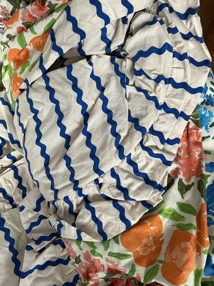 Photo of free 2xSuper king Duvet Covers & P/cases (Leicester North LE7) #2