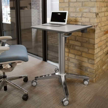 Photo of Compact Standing Desk (Soundview) #1