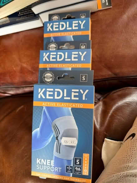 Photo of free Knee support - New in box (Cumnor OX2) #1