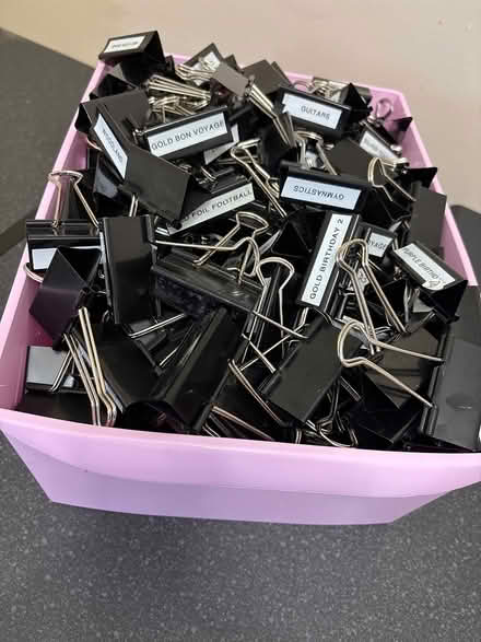 Photo of free 5cm bulldog clips (a lot!) (Fyfield OX13) #1