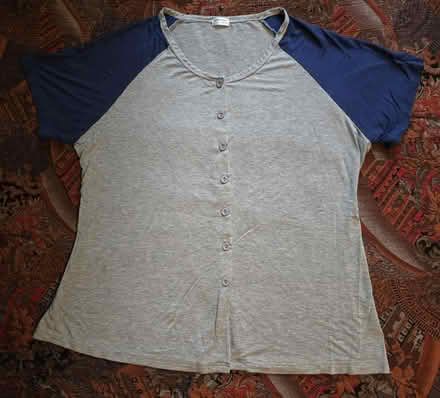 Photo of free Short Sleeved Baseball Tee - M (West 7th) #1