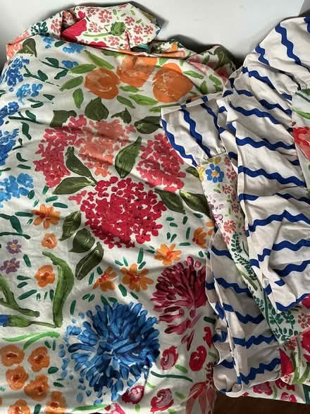 Photo of free 2xSuper king Duvet Covers & P/cases (Leicester North LE7) #1