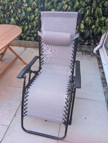 Photo of free Garden loungers x2 (Stevenage SG1) #1
