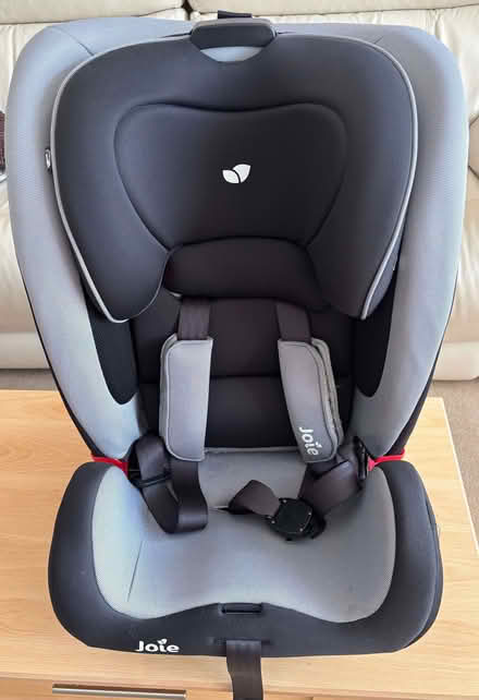 Photo of free Jolie Child Car Seat (Enfield EN2) #2