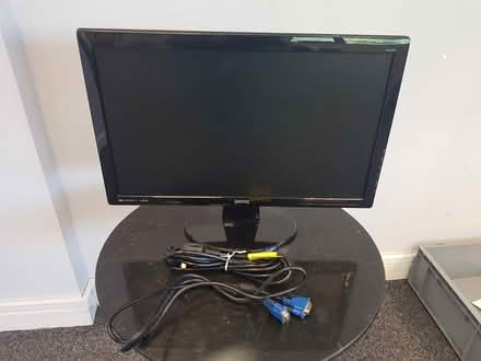 Photo of free LED computer screen (Telford TF3) #1