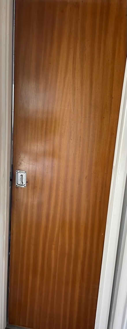 Photo of free Narrow Door (Sole Street DA13) #1