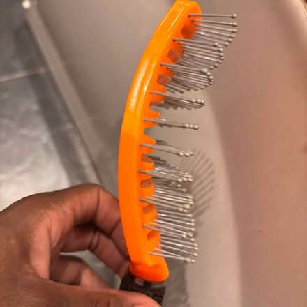 Photo of free Visso hair brush (Walthamstow E17) #2