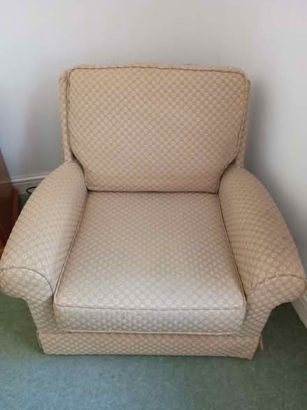 Photo of free Yellow small armchair (Parson's Heath CO4) #1