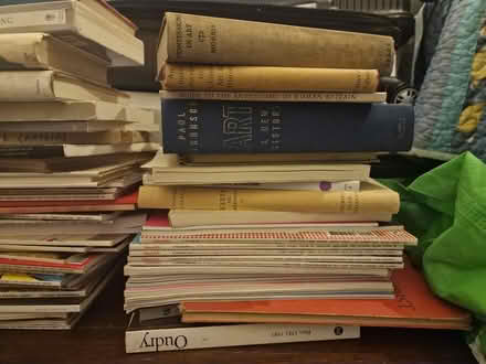 Photo of free Large collection of art books (earls court W8) #4