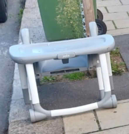 Photo of free Toddler adjustable high seat, moving out (Perry Vale SE23) #2