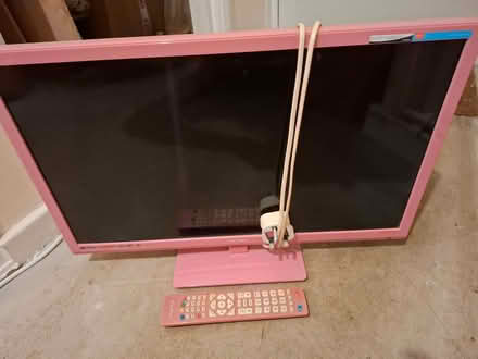 Photo of free 720p TV with SCART and HDMI inputs (Great Billing NN3) #1