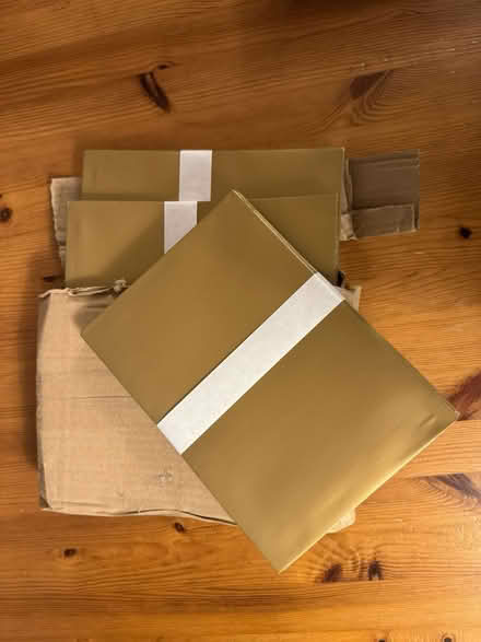 Photo of free A5 Gold Envelopes (Derwent Road, LA1) #2