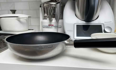 Photo of free Meyer Non-Stick 10" Wok (Los Altos) #2