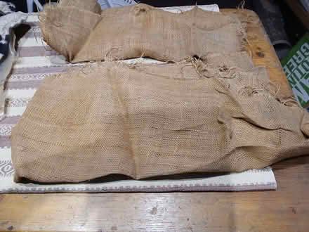 Photo of free pieces of hessian (New Street, Ludlow SY8) #1