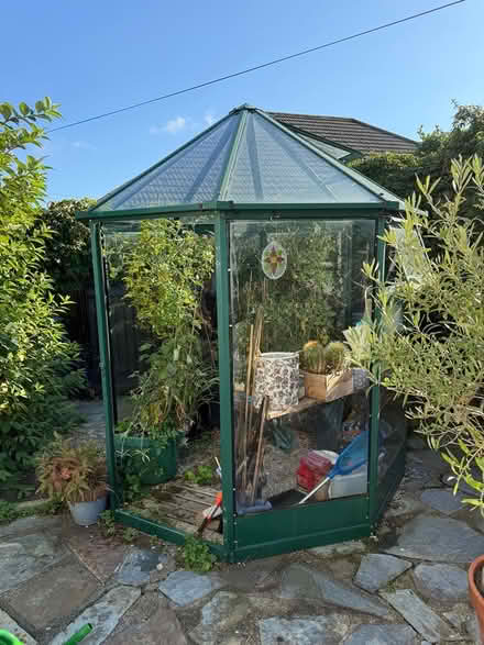 Photo of free Octagonal Fawt Green Glasshouse (Stratton EX23) #1