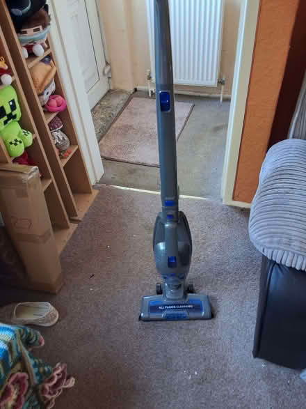 Photo of free Upright vacuum cleaner (Handsworth S9) #2