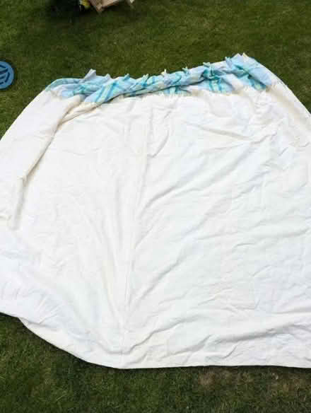 Photo of free Laura Ashley curtains (19 halbert Street G41 3TT) #1