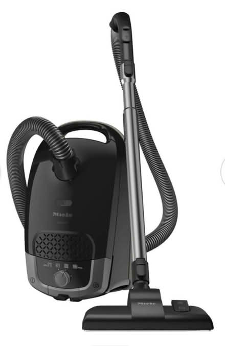 Photo of Miele Vacuum Cleaner (Kensington and chelsea W8 6BL) #1