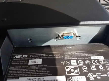 Photo of free Computer Monitor (Telford TF3) #3