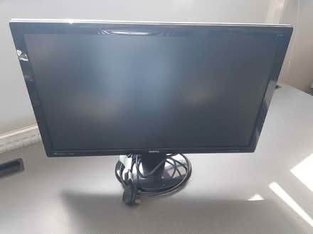 Photo of free LED Computer monitor (Telford TF3) #2