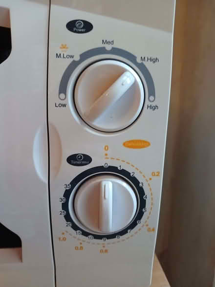 Photo of free Microwave oven (Castle MK40) #2