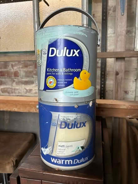 Photo of free 2.5 litre Interior paints (Upper Wolvercote OX2) #1