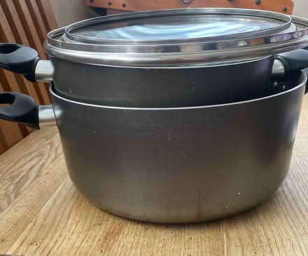 Photo of free Set of 2 pots (Filton BS7) #2