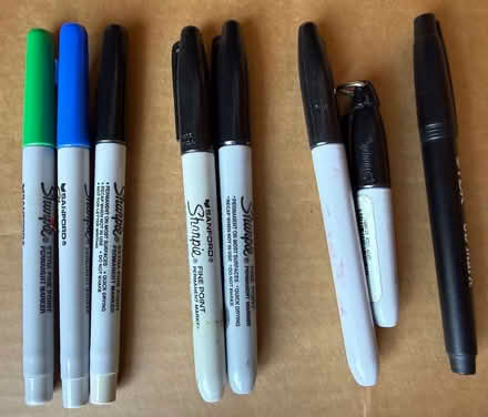 Photo of free Sharpie Fine Point Markers (Terra Linda) #1