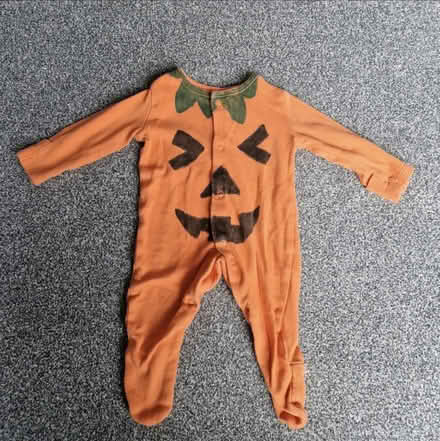 Photo of free Size Newborn Clothes (Chesham HP5) #4