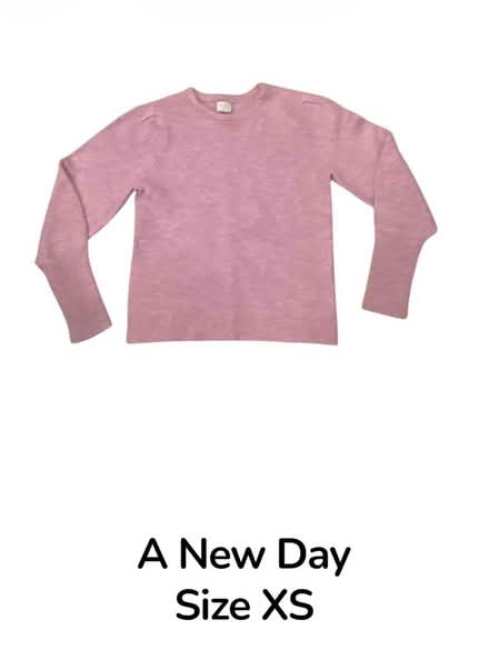 Photo of free A New Day Woman’s Top (Brooklyn Storage) #1